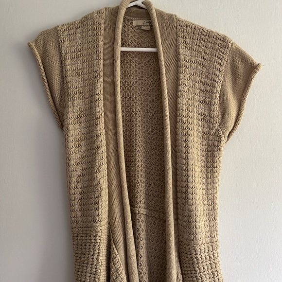 Beige Knit Draped Vest with Belt size M - Picture 2 of 4